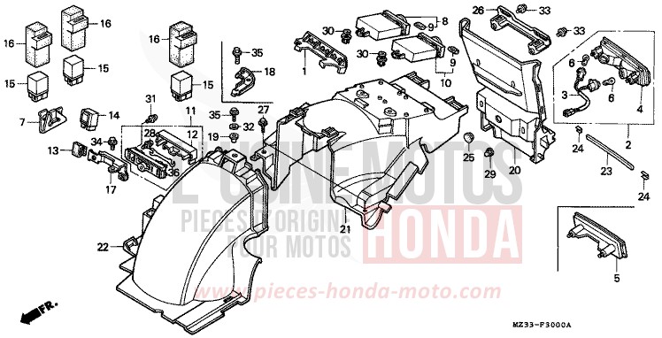 GARDE-BOUE ARRIERE de Gold Wing Aspencade CANDY SPECTRA RED (R176K) de 1993